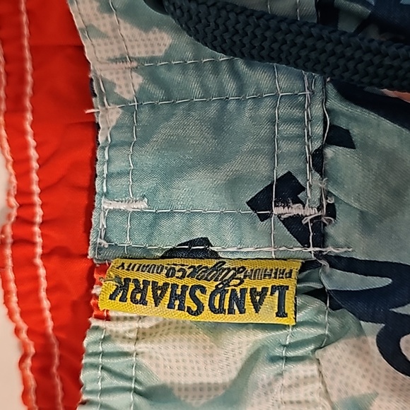 Landshark Boardshorts or Bathingsuit. size 34. Inseam 9". Velcro Pocket. - Picture 5 of 5